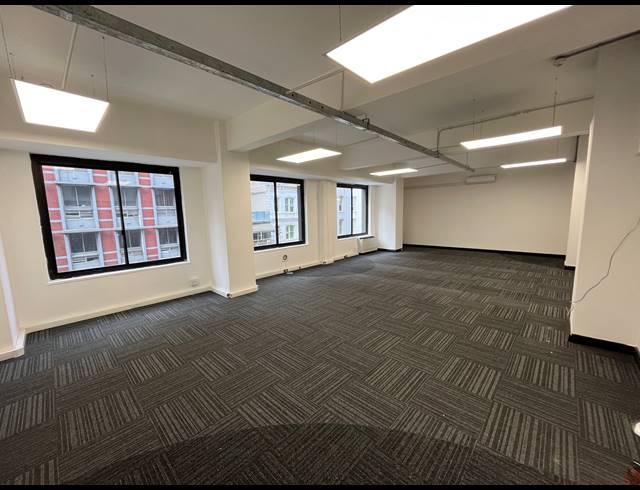 695M² OFFICE TO LET IN CAPE TOWN CITY CENTRE